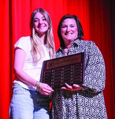 Wellington High School bestows academic awards