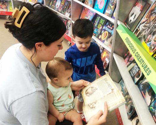 Stephens family visits Collingsworth Public Library Book Fair