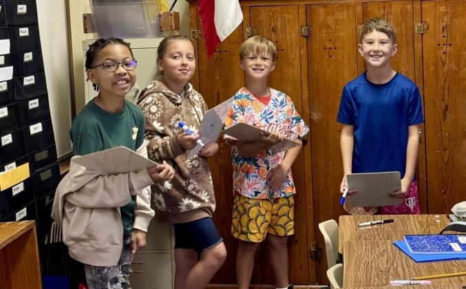 Fourth grade tackles grammar investigation