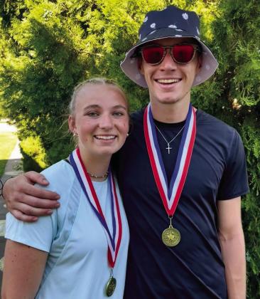 Lady Rockets, Skyrockets take district tennis championship