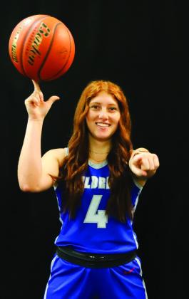 CHLOE TEICHELMAN, SENIOR
