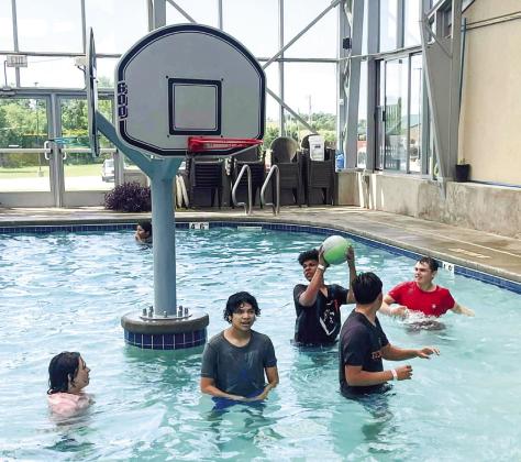 Memphis Middle School, Early Head  Start hosts end-of-year water parties