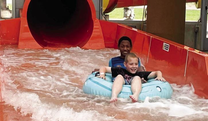 Memphis Middle School, Early Head  Start hosts end-of-year water parties
