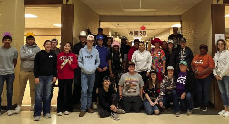 Cyclones wear ‘Hats for Paxton’
