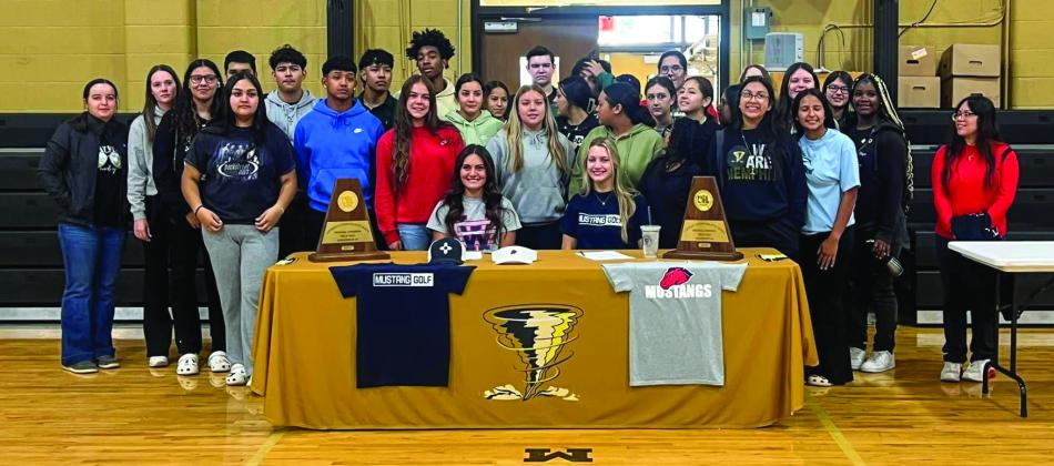 Memphis’ Gonzalez, Morris sign  to University of the Southwest