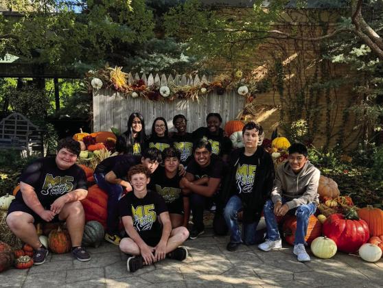 M5 Honor Society visits The Amarillo Botanical Gardens
