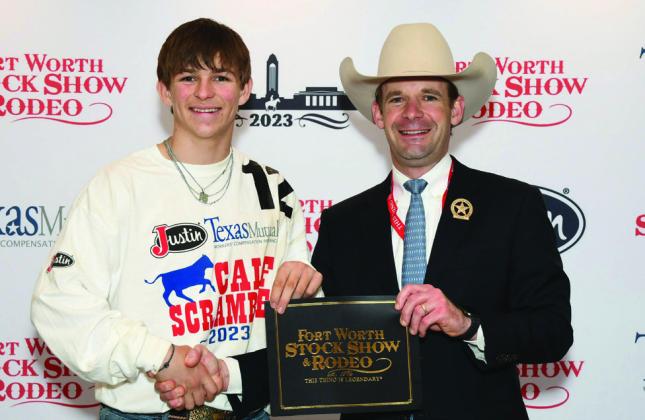 Childress’ Drake Rabe wins 2023 Fort Worth Calf Scramble Scholarship