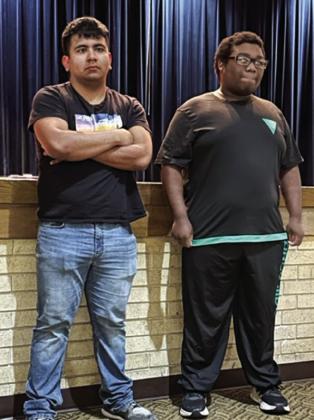 Memphis Cyclone regionalqualifying powerlifters David Espinoza and Darrell Thomas are recognized.