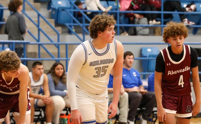 Childress takes on Abernathy