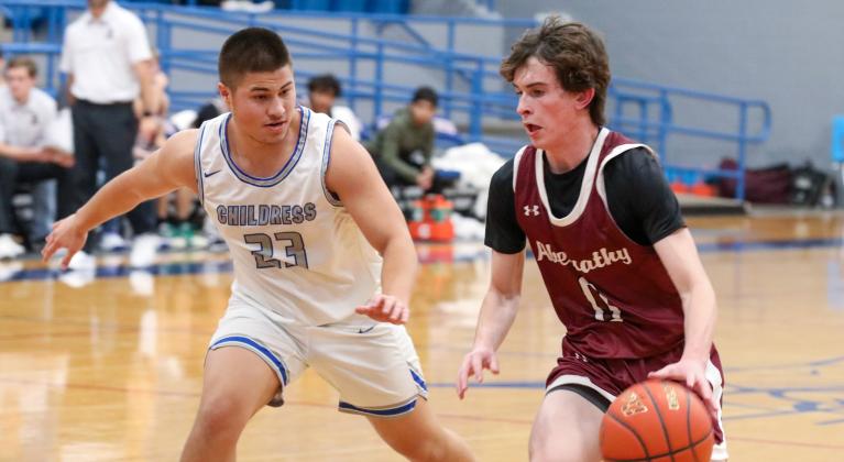 The Childress Bobcats and Lady Cats take on Abernathy Tuesday, Jan. 9 in Childress. The Bobcats walked away with a 58-36 win, while the Lady Cats took a tumble in a 56-36 loss. Through the Lens of Liz/Elizabeth Oronia