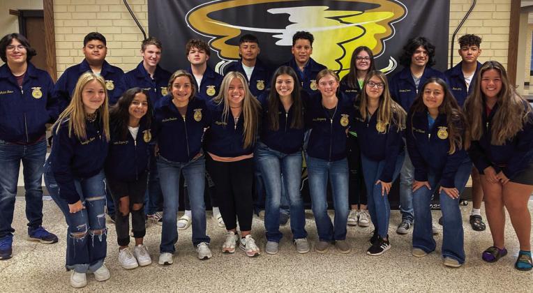 Memphis FFA members receive jackets