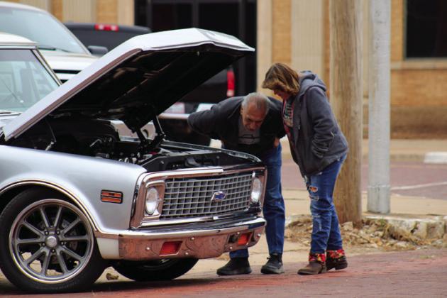 The 14th Annual Delbert Day Car Show, honoring the late Delbert Wilson, welcomed over 50 classic cars and vehicles – and even more classic car enthusiasts – Saturday, Oct. 28 in front of Brown Auto Supply in downtown Childress. “Thank you to everyone who came out,” event organizers said. The Red River Sun/Elizabeth Tanner