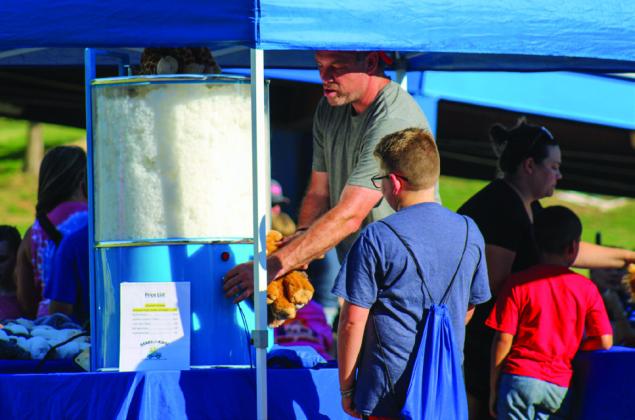 Thousands turnout for Fourth of July Party in the Park