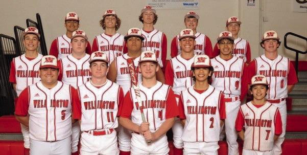 Skyrocket baseball celebrates senior night