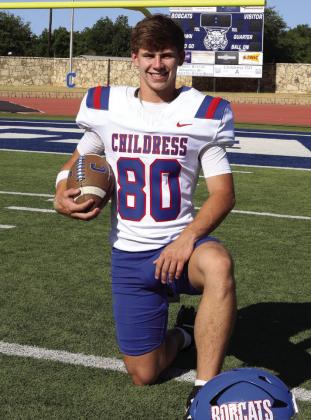 Despite a 20-14 loss, Childress’ Cash Hightower was selected to Amarillo Globe-News’ Week 6 Top Performers, catching six passes for 84 yards and a touchdown in addition to nine tackles on defense against the Stratford Elks Friday, Oct. 4. Through the Lens of Liz, Statham Photography