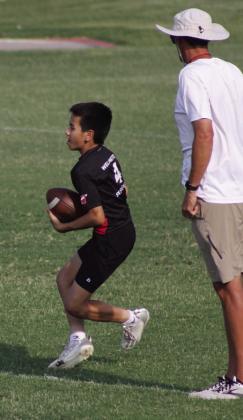 Skyrockets keep active with 7-on-7 drills and basketball workouts