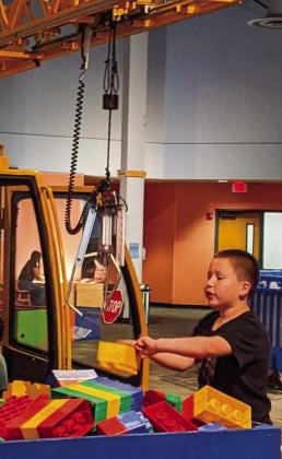 Fourth graders experience Amarillo Discovery Center
