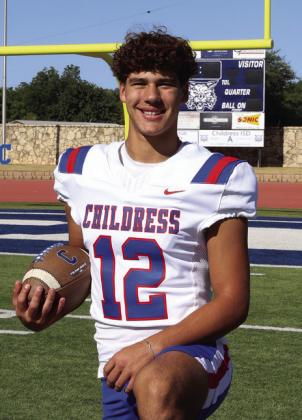 Jacob Mora, Junior, First Team Outside Linebacker