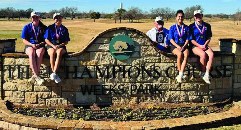 Lady Cats dominate first tournament of season