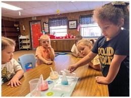 Travis Elementary School implements Lil’ Learners’ Academy, a program which provides students with 30-minute daily learning labs. Each lab has a different focus with interactive and hands-on learning. Photos Courtesy of Memphis ISD