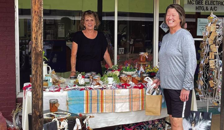 Area farmers,artisans set up shop at Childress Farmers Market