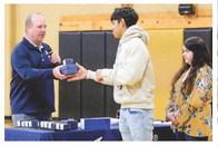 Memphis High School hosts annual Junior Ring Ceremony