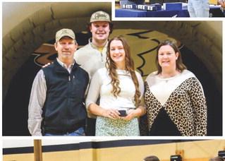 Memphis High School hosts annual Junior Ring Ceremony