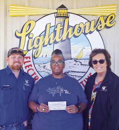 Lighthouse Electric makes donation to Memphis Meals on Wheels