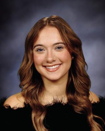 Wellington seniors garner NPTFCU scholarships