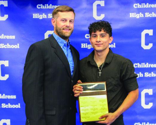 Childress athletes receive MVP awards