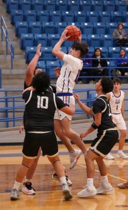 Childress Bobcats find success over Memphis Cyclones