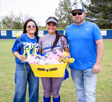 Lady Cats celebrate seniors