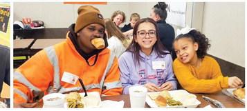 Travis Elementary School and Austin Elementary School welcome family and friends of students to a Thanksgiving lunch prior to Thanksgiving break. Photos Courtesy of Memphis ISD