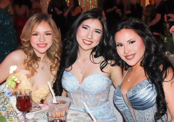 Childress High School promgoes party the night away