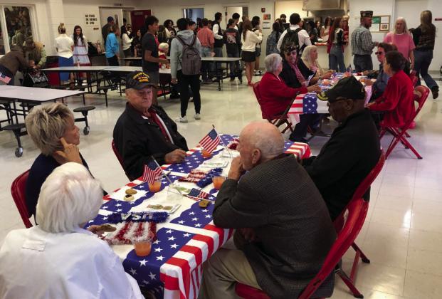 Wellington High School pays tribute to veterans