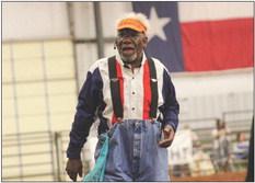 Ron “The Ice Man” Hunter entertains the crowd at the Childress County Old Settlers Rodeo Saturday, April 22 at the Mashburn Event Center and Arena. The Red River Sun/Elizabeth Tanner