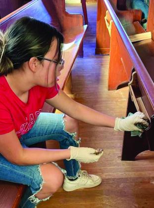 Memphis ISD woodworking classes volunteer for church renovation