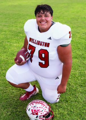 Nicholas Nevarez, Senior, Team Pride Award