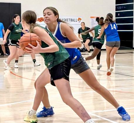 Lady Cats strengthen skills at OSU Team Camp
