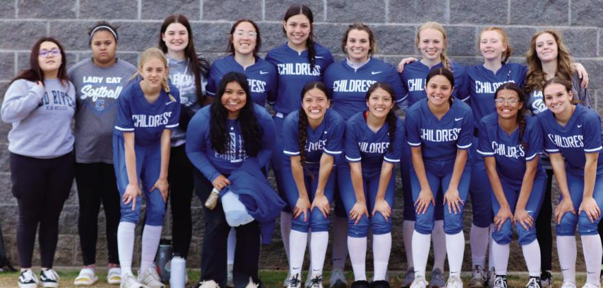 The Childress Lady Cats drop their second district game of the season, falling to the Slaton Tigerettes Tuesday, March 21 in an 8-7 final. Currently 0-2 in district play, the Lady Cats dropped their first district game to Idalou. Through the Lens of Liz/Elizabeth Oronia