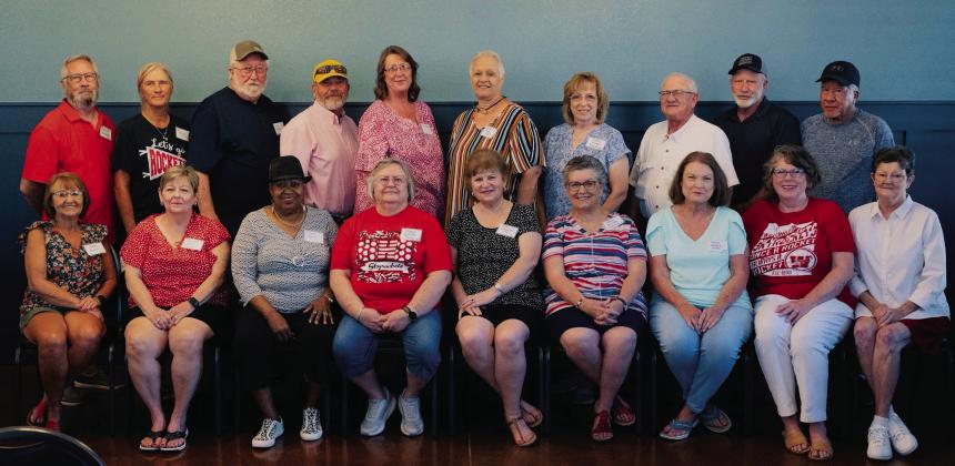 Anniversary classes meet during Skyrocket ex-student weekend