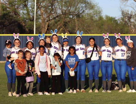 Meet the Lady Cats doubles as egg hunt