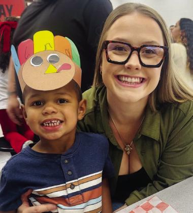 Wellington Elementary School family shares recent Thanksgiving meal