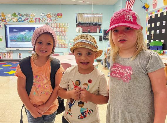 Travis, Austin Elementary celebrates Read Across America Week