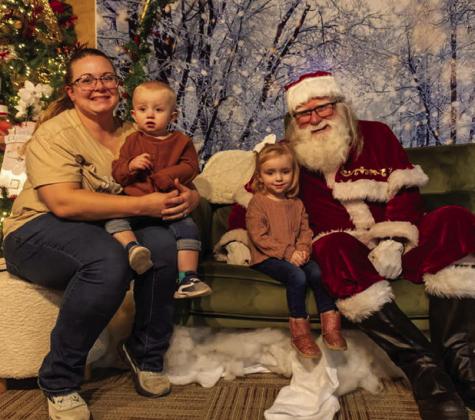 Santa makes first stop of season at Childress County Heritage Museum