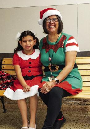 Cyclones celebrate‘Christmas in October’