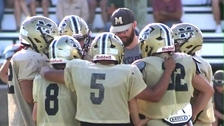 Memphis Cyclones huddle up during a recent scrimmage. COURTESY PHOTO