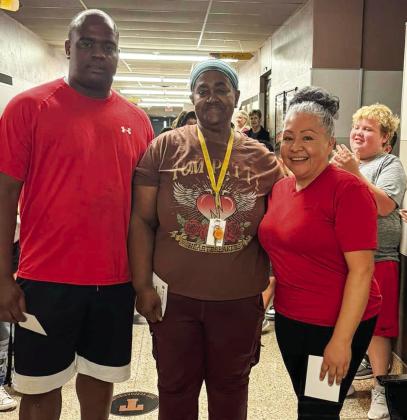 Memphis ISD thanks custodians