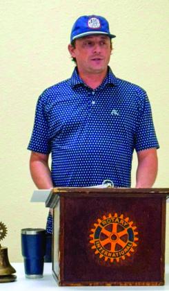 Childress Rotary Club welcomes District Gov.Geron Scates