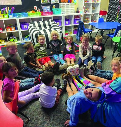Wellington Elementary Sparklers mark Red Ribbon Week